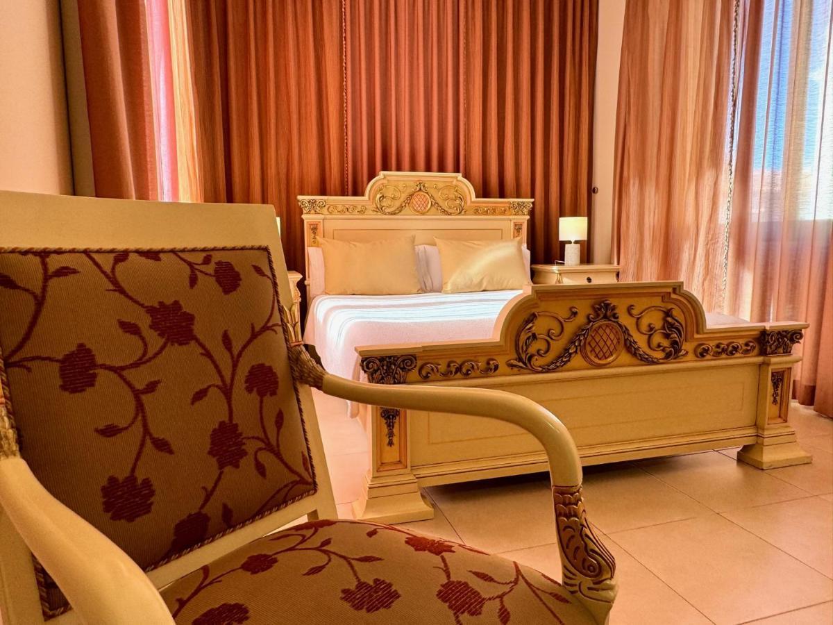 Hotel Kazar Онтеньенте Экстерьер фото