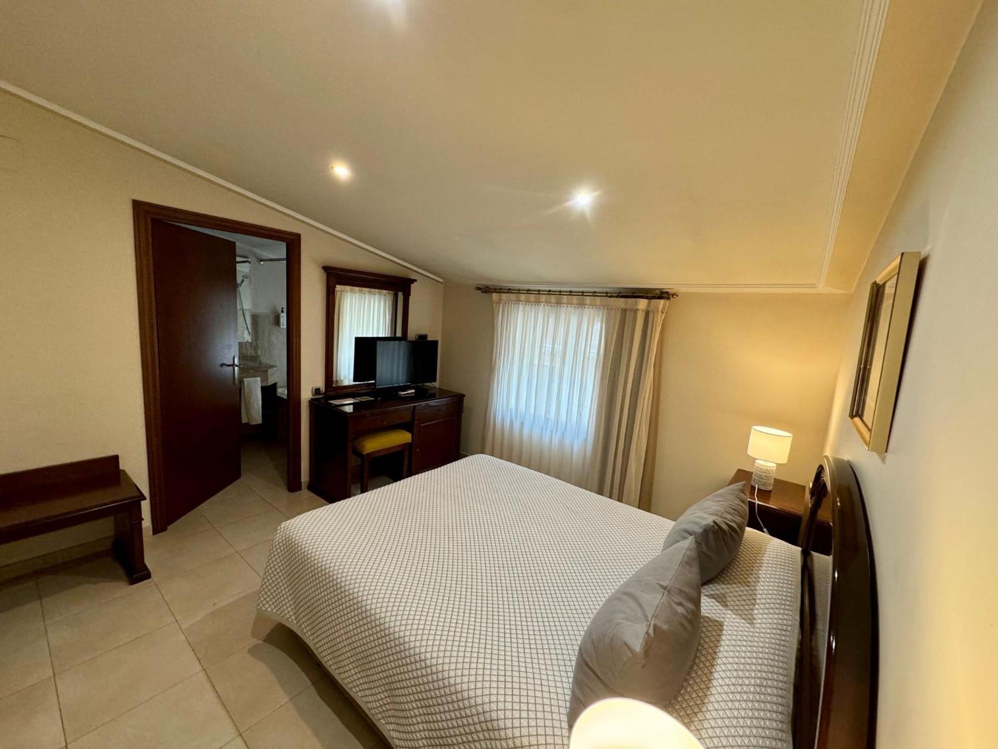 Hotel Kazar Онтеньенте Экстерьер фото